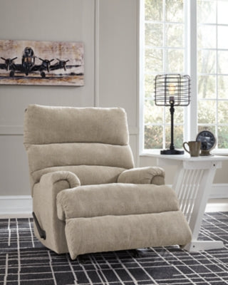 Man Fort Recliner