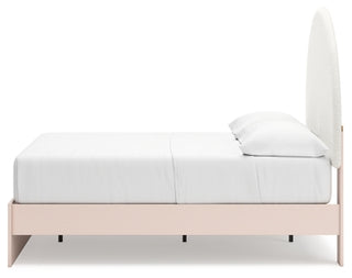 Wistenpine Full Upholstered Panel Bed