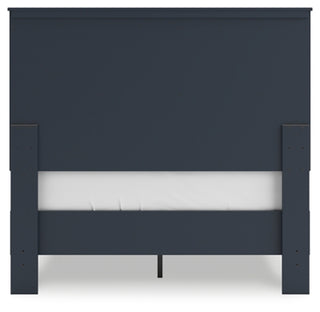 Simmenfort Full Platform Bed