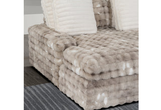 U8292 GREY SEAT CUSHION, BACK SEAT AND REST FRAME, RIGHT ARM AND 3 PILLOWS